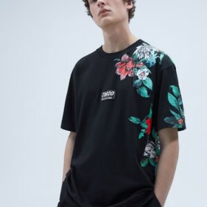 men´s t shirts | zara united kingdom basic men´s t shirts that bring out your personality. the new collection at zara online. enter now and discover all the tshirts of the new collection at zara. com